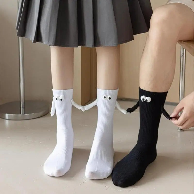 Handholding Socks for Couples – Cute & Fun Feet Accessories for Love & Togetherness
