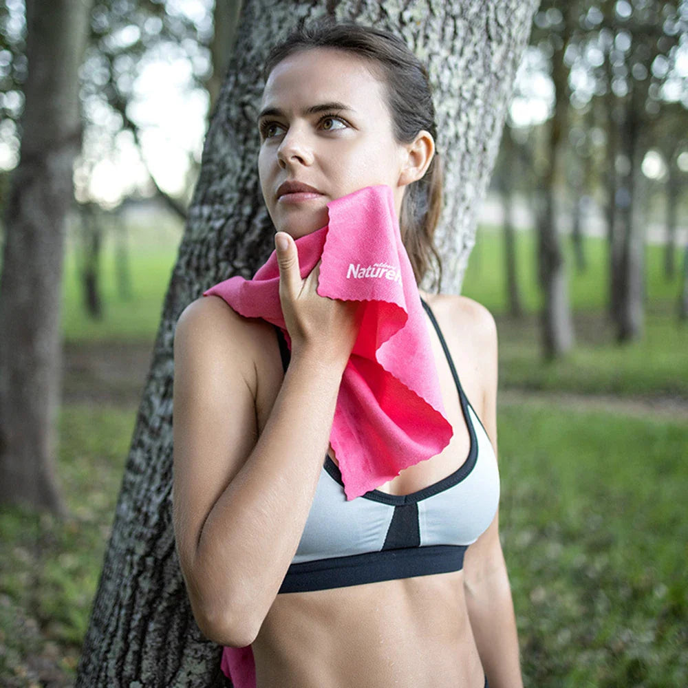 Quick-Drying Towel - High Absorbency, Soft, Compact, Travel-Friendly for Gym & Hiking