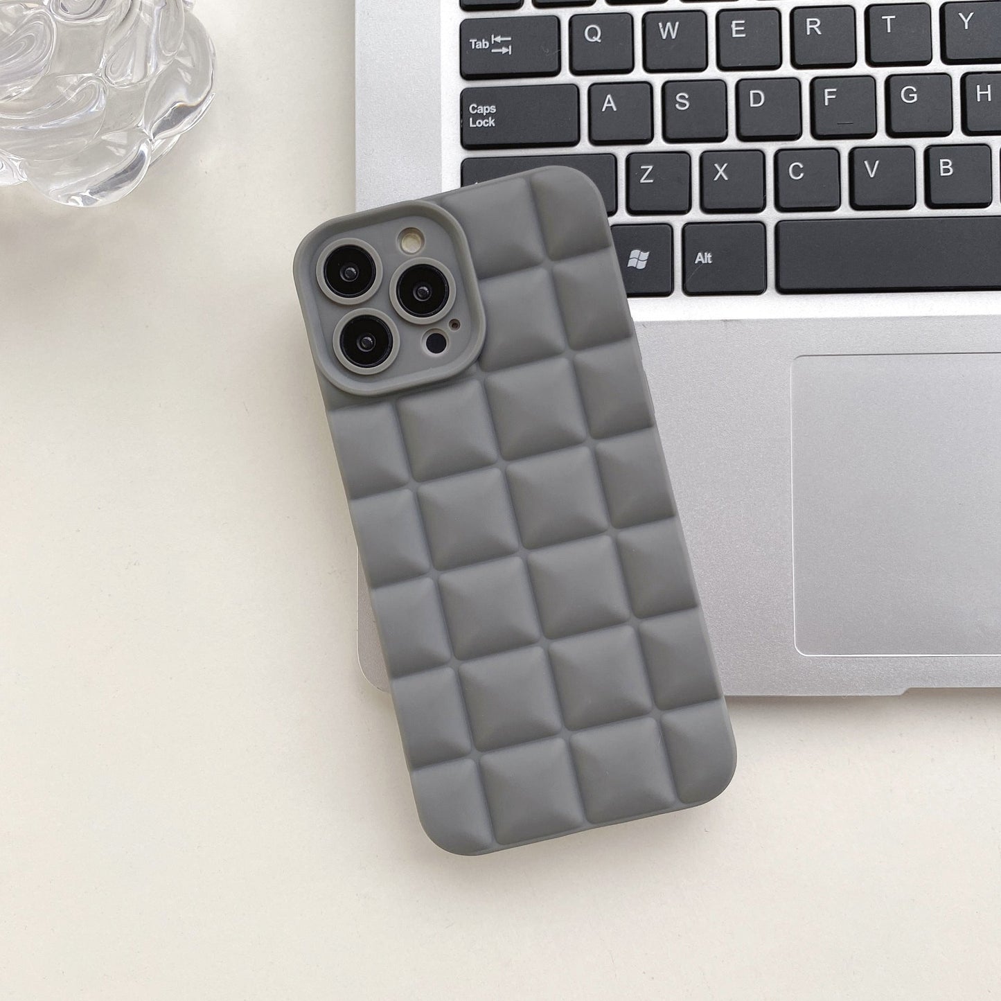 Stylish Lattice Phone Case - Durable, Protective, & Modern Design for Your Device