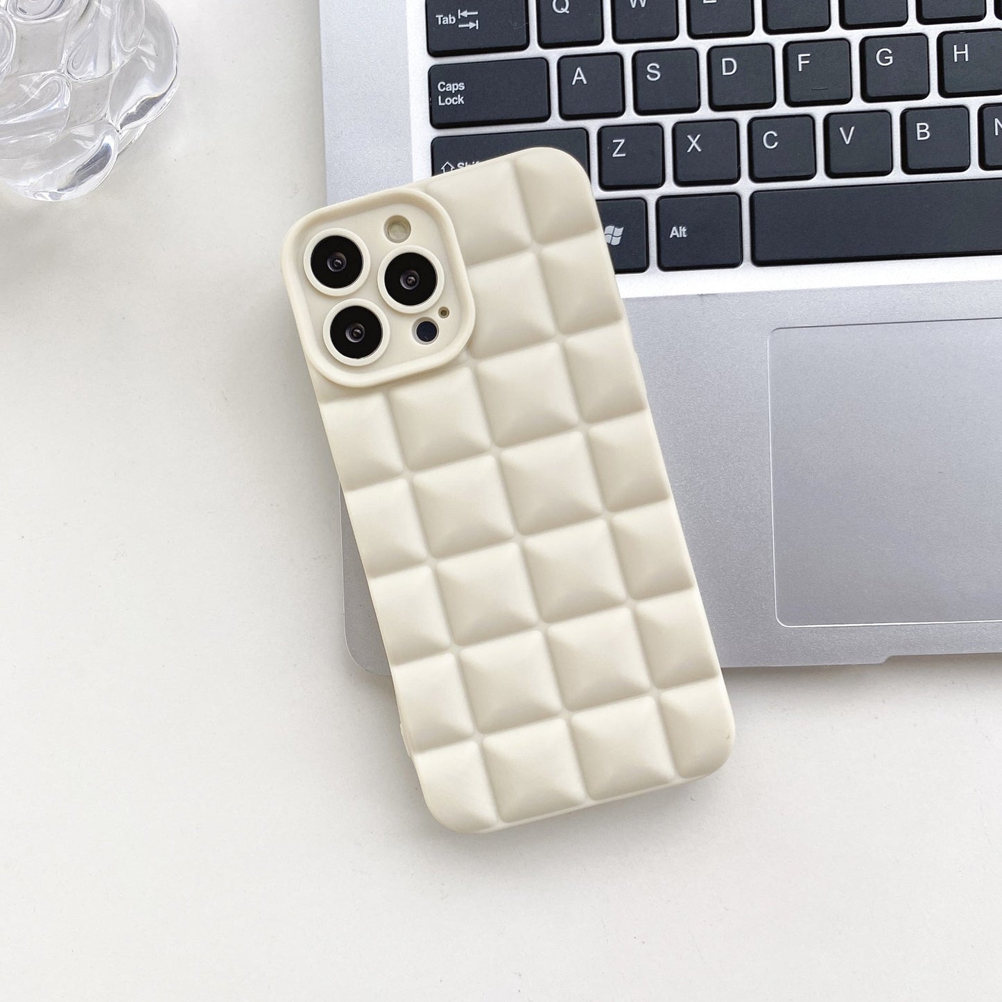 Stylish Lattice Phone Case - Durable, Protective, & Modern Design for Your Device