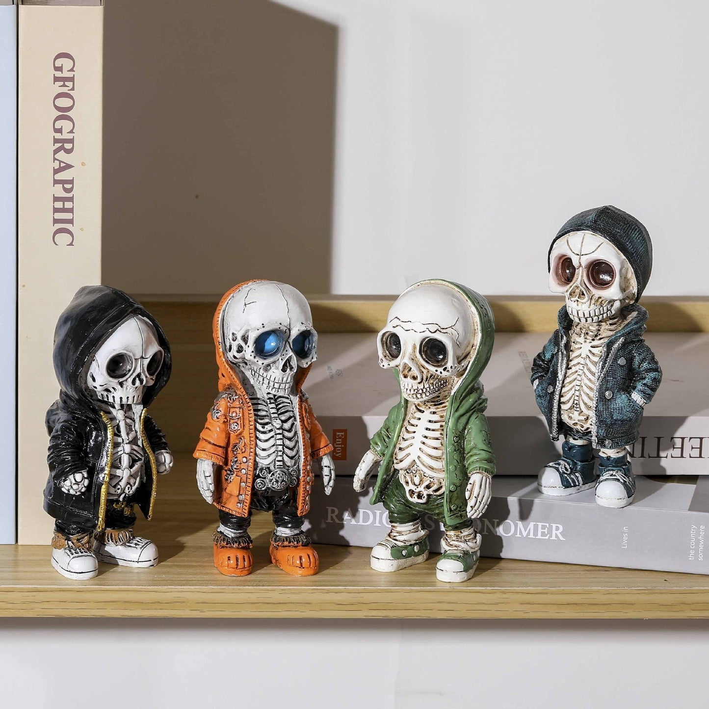Hand-Painted Skeleton Doll Resin Craft - Unique Halloween Decoration & Gift Idea